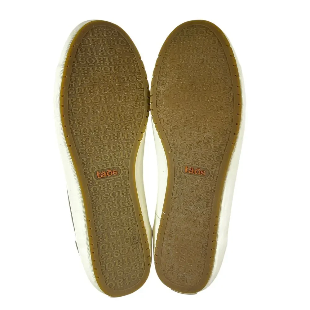 Taos Star Lace Up Canvas Beige Sneakers Shoes Size‎ 9.5